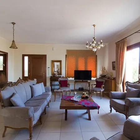 Eleanore Villa